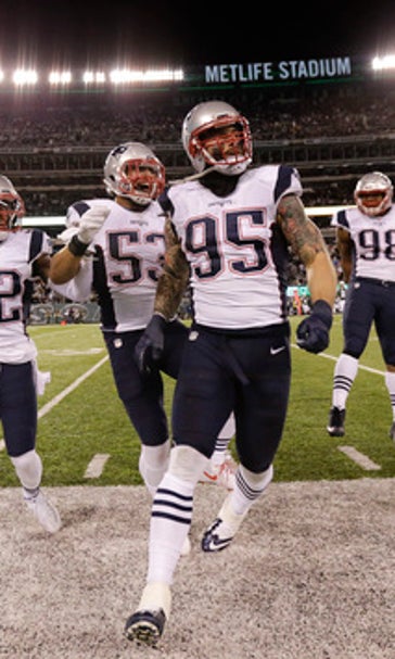 Brady ties Manning with 200th win, Patriots beat Jets 22-17